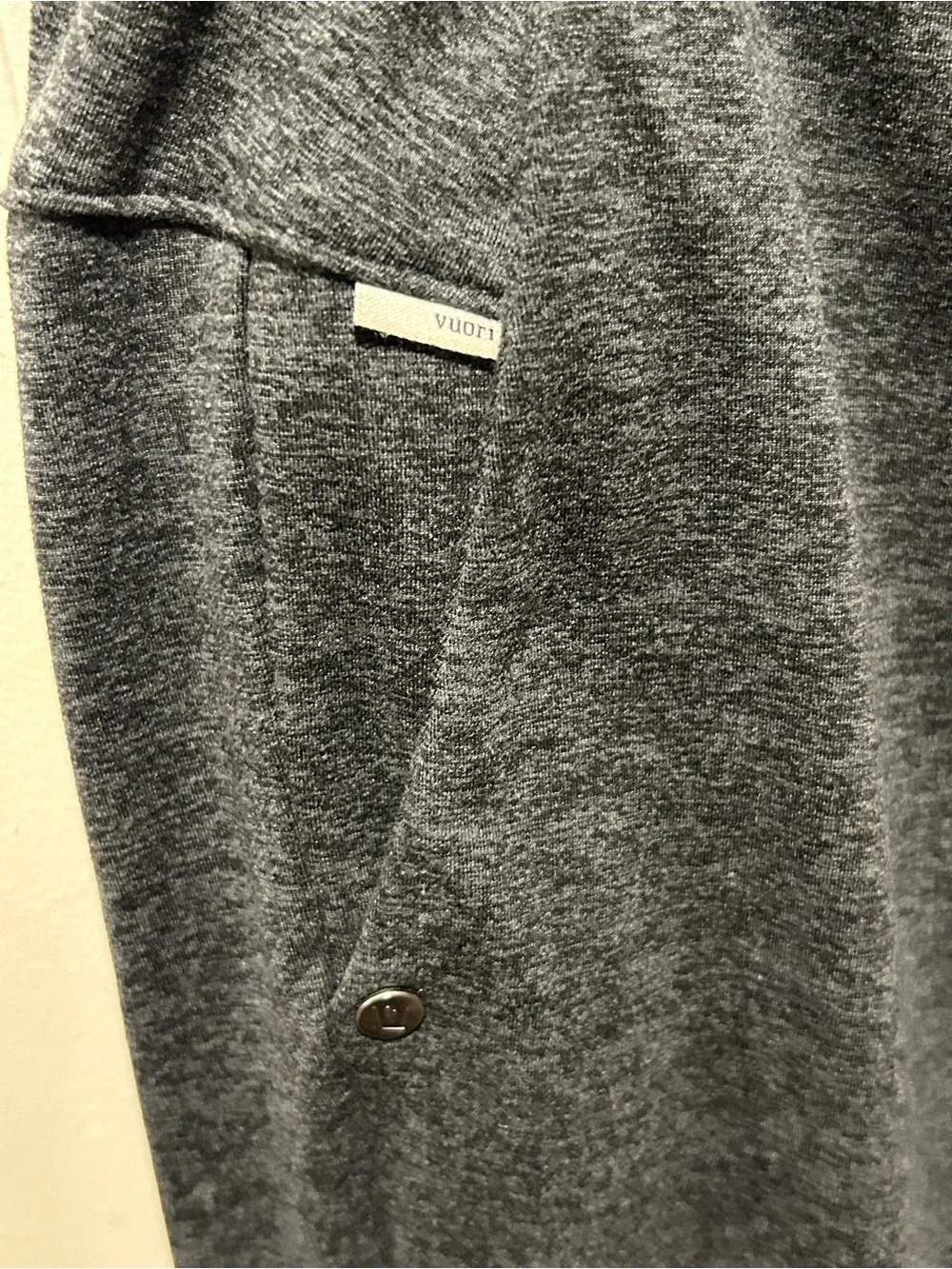 Vuori Men’s Coronado Pant in Charcoal Heather , size M